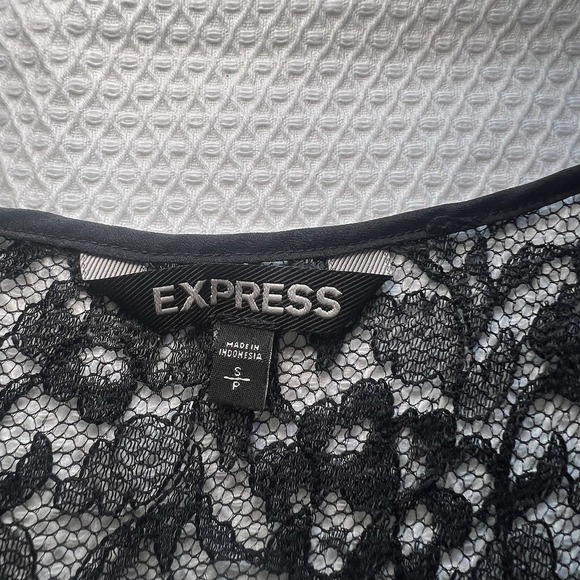 Express Women's Lace Shirt Black & Cream Size Small Business Formal Office - Picture 3 of 7